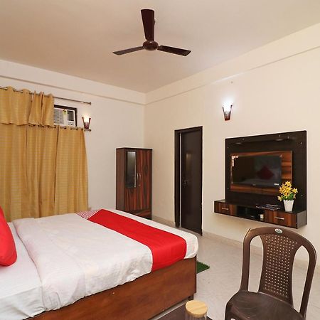 Hotel O Ooak Hotel เกรทเตอร์นอยดา ภายนอก รูปภาพ