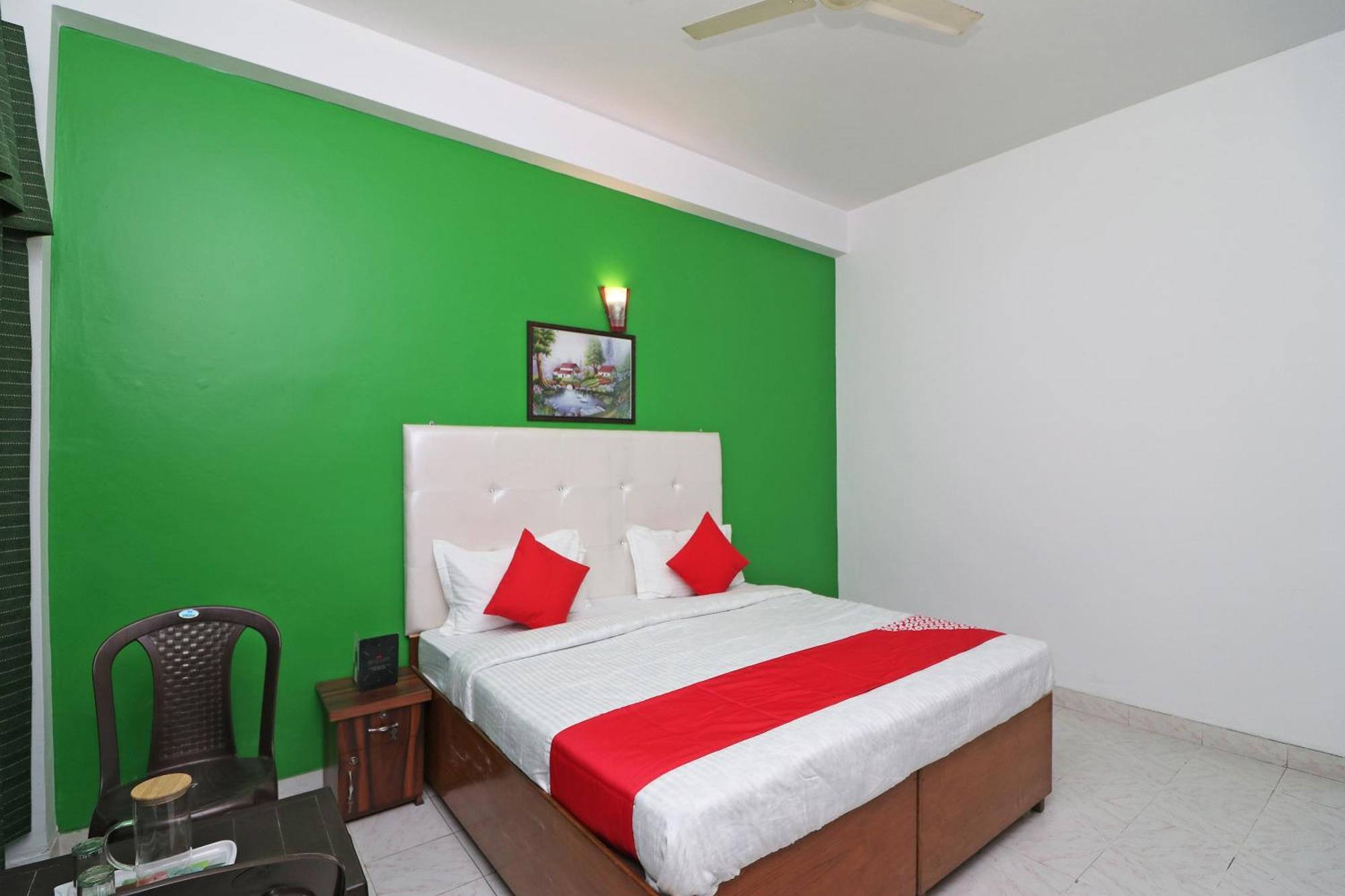 Hotel O Ooak Hotel เกรทเตอร์นอยดา ภายนอก รูปภาพ